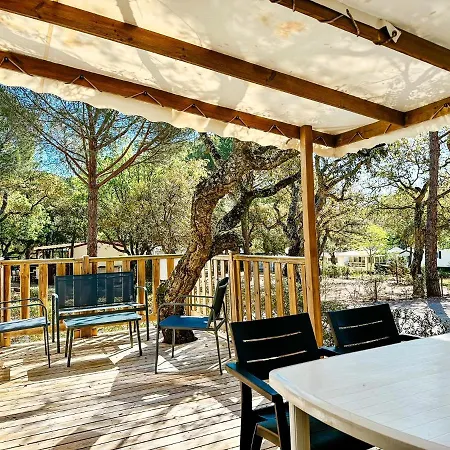 3 Bedroom Chalets Camping Lei Suves - Joycasa Roquebrune-sur-Argens Exterior photo