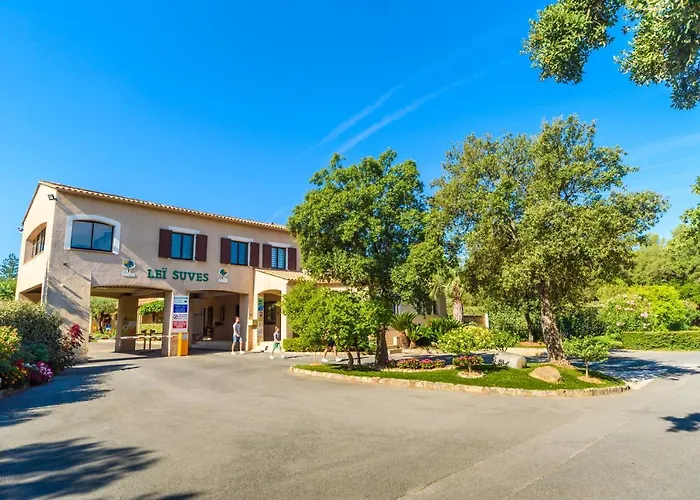 3 Bedroom Chalets Camping Lei Suves - Joycasa