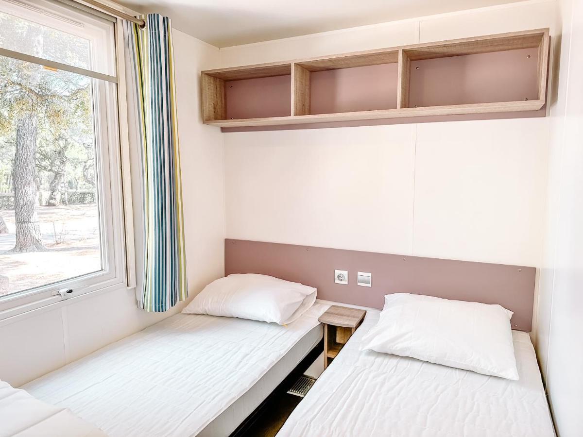 3 Bedroom Lei Suves - Joycasa Campsite Roquebrune-sur-Argens